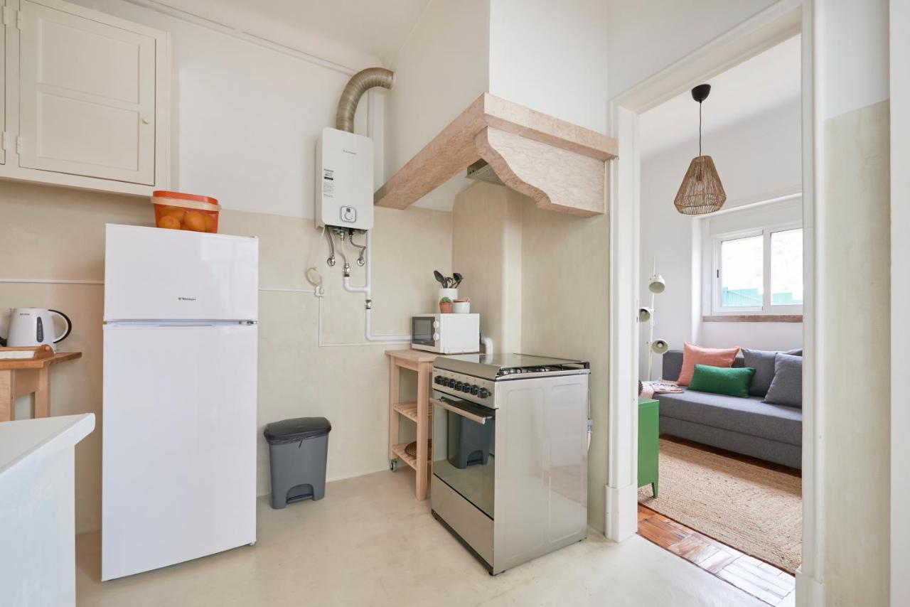 Light-Filled & Renovated Apartment, By Timecooler ลิสบอน ภายนอก รูปภาพ