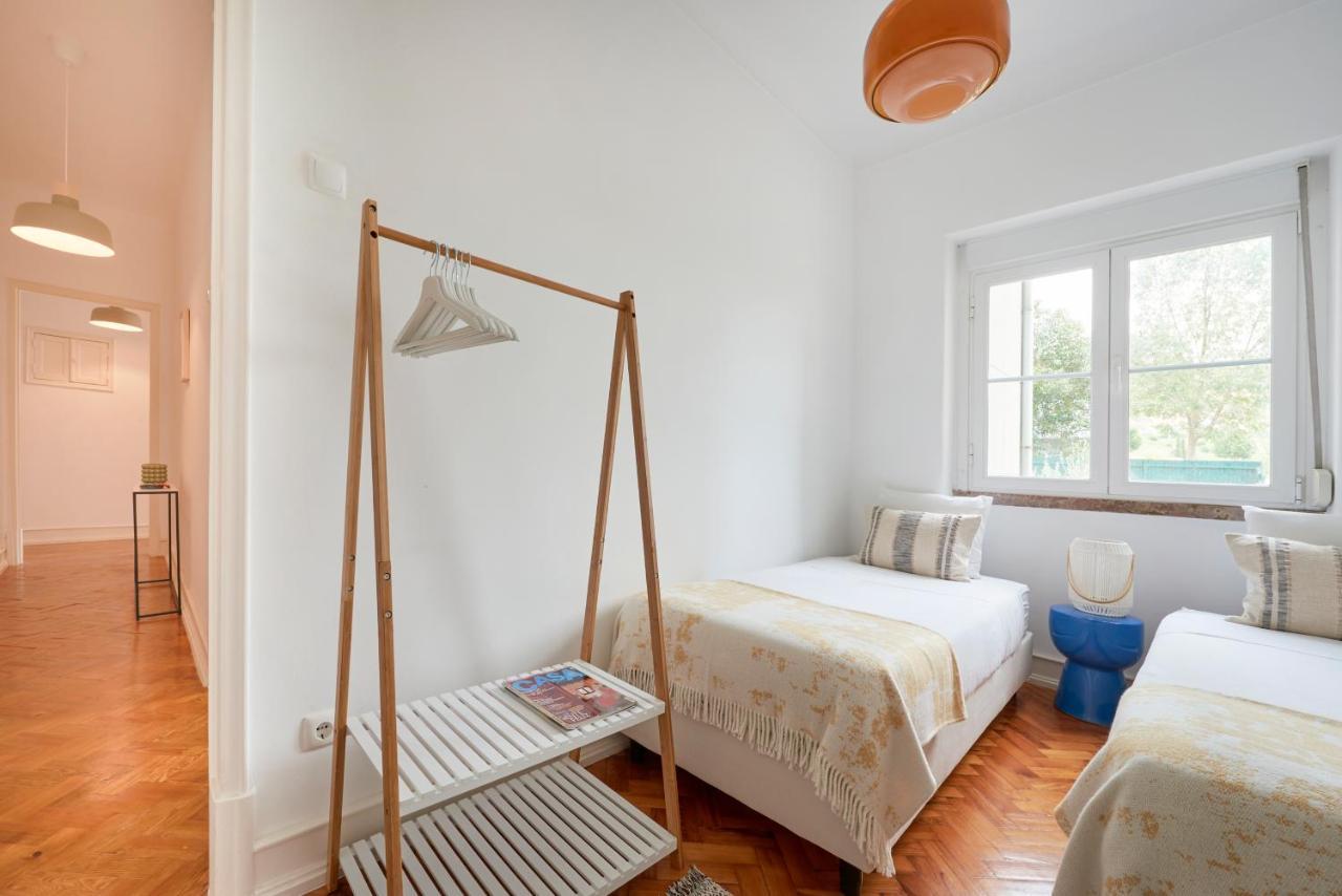 Light-Filled & Renovated Apartment, By Timecooler ลิสบอน ภายนอก รูปภาพ